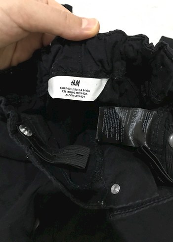 9 Yaş Beden siyah Renk H&M okul pantolonu