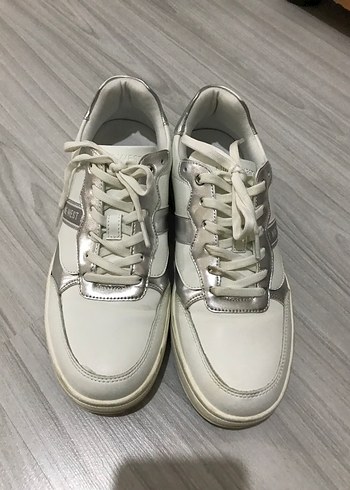 nine-west 39
