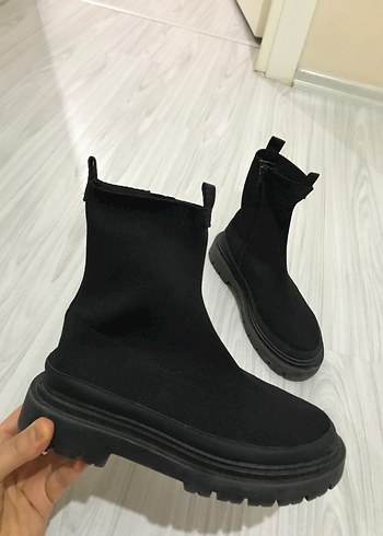 zara 36