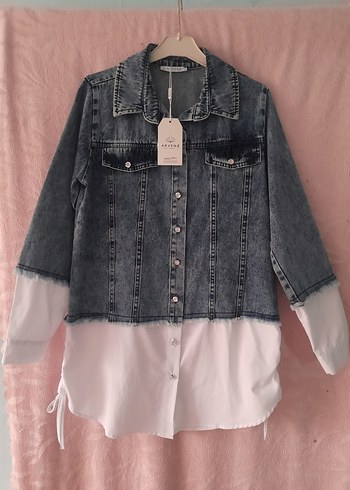 Gri Düğmeli Kısa Denim Ceket
