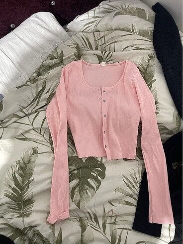 crop pembe hırka