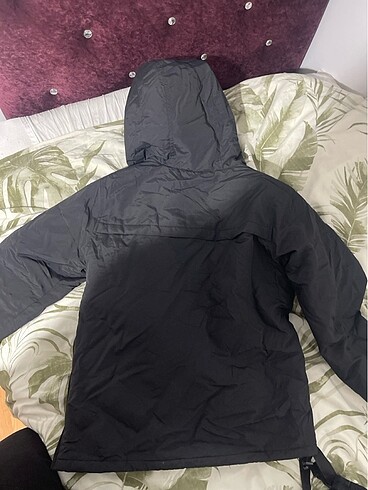 m Beden siyah Renk pull and bear sweat mont