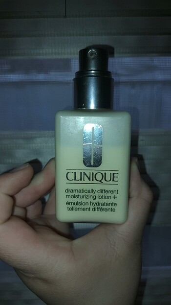 Clinique Dramatically Different Moisturizing Lotion+