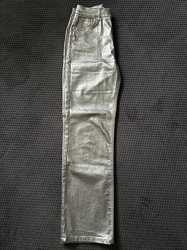 Gri pantolon
