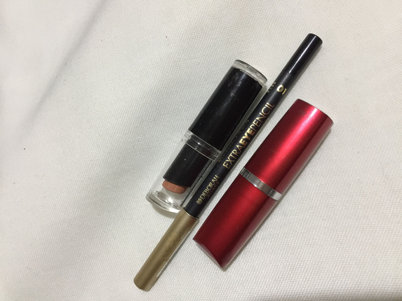 Maybelline Az kullanılmış veya bir kere sürülmüş