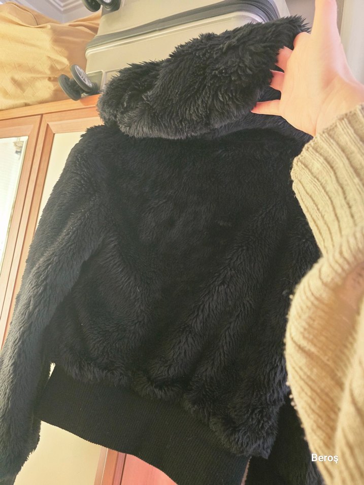 Kadın Siyah Kürk Detaylı Midi Ceket - Görsel 3