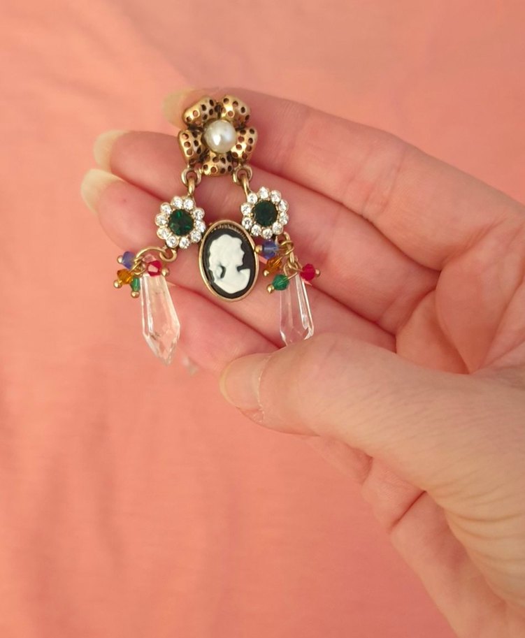 Cameo Antik Tanrıça Küpeleri - Görsel 2