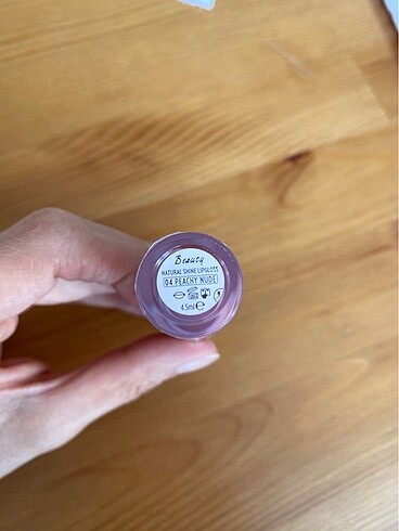 Beden Golden Rose Lipgloss 04 Peachy Nude