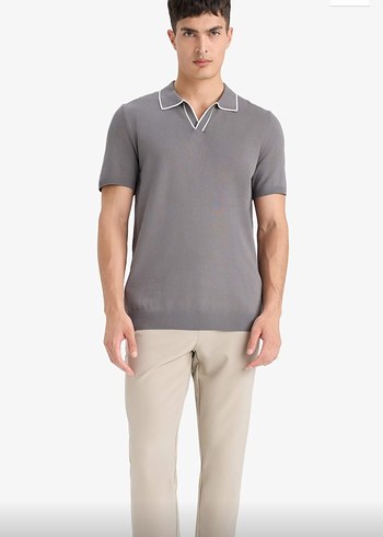 Gri V Yakalı Erkek Polo Tişört