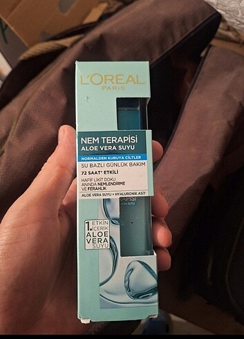 Loreal Paris 2 adet nem terapisi ile fotograftaki 4 urun fiyatidir