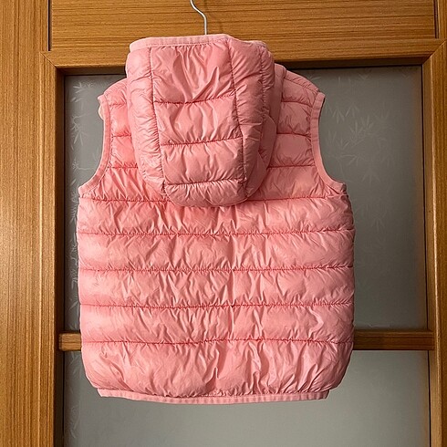 24-36 Ay Beden Benetton yelek