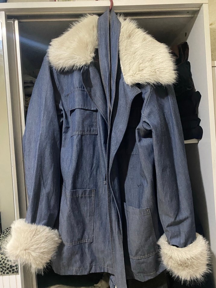 Kürk detaylı ceket - Görsel 4