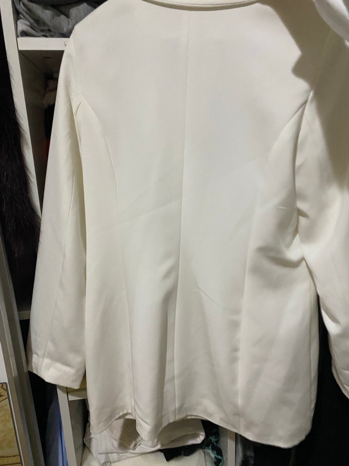 Düğmeli Beyaz Kadın Blazer Ceket - Görsel 3