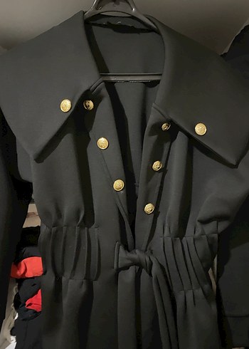 Düğmeli Siyah lastik detay ceket - Görsel 2