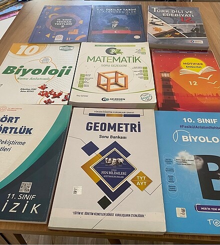  Beden Renk AYT. TYT ve çeşitli kitap