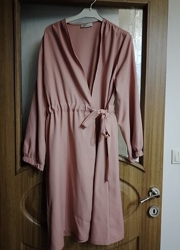 Yandan bağlamalı tunik gülkurusu 