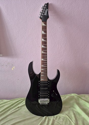 Ibanez Grg170dx Gitar,Roland Micro Cube Amfi ve Yamaha Org