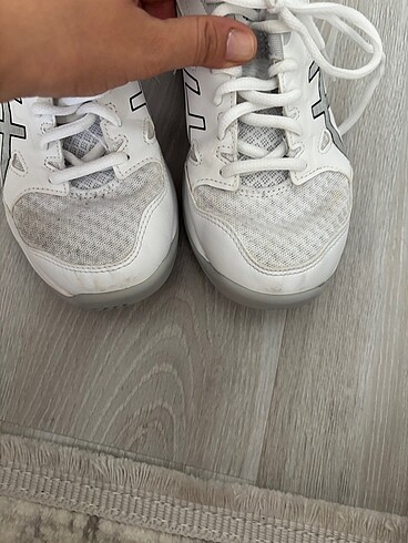 38 Beden beyaz Renk Asics voleybol ayakkabısı