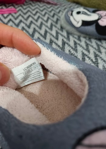 Gri Kız Çocuk Nakışlı Sıcak Terlik - Görsel 7