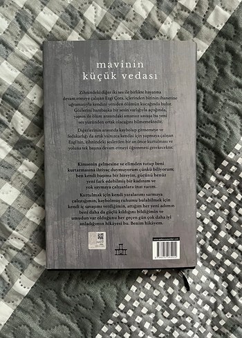  Beden Siyahın buruk tebessümü ve mavinin küçük vedası kitap seti