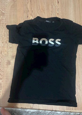 Hugo Boss tek beden