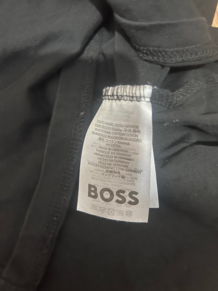 BOSS Siyah Baskılı Erkek Tişört Orjinal 9 yaş için - Görsel 3