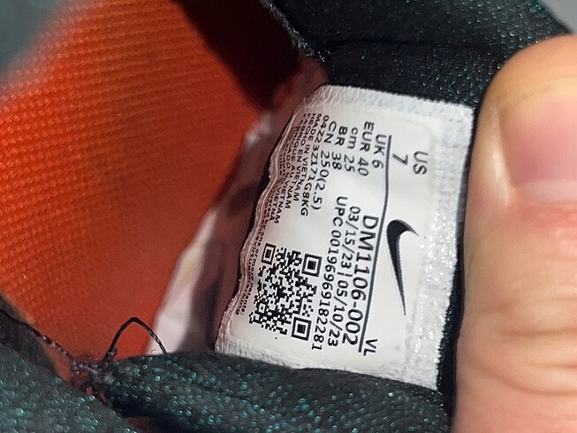 38 Beden siyah Renk Nike air winflo Orjinal 38 numara