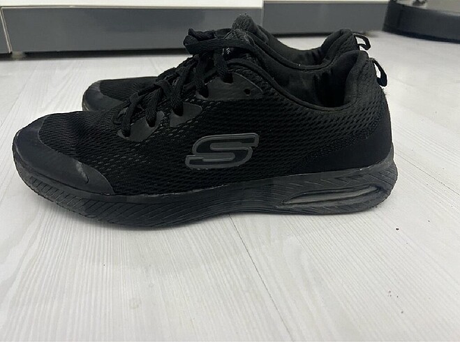 Skechers 41 numara Orjinal