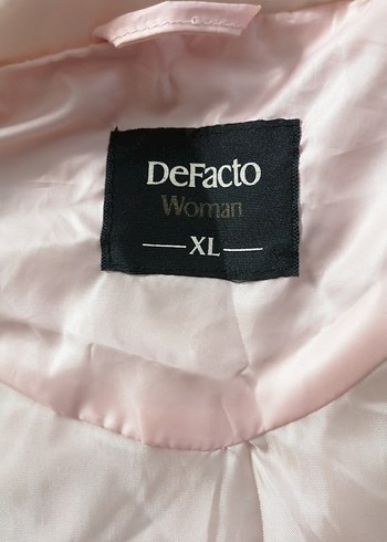 Uzun toz pembe Kapüşonlu Kadın Yağmurluk sadece 1 kez kullanıldı - Görsel 4