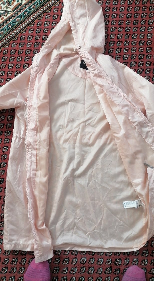 Uzun toz pembe Kapüşonlu Kadın Yağmurluk sadece 1 kez kullanıldı - Görsel 3