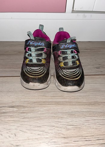 Skechers 24