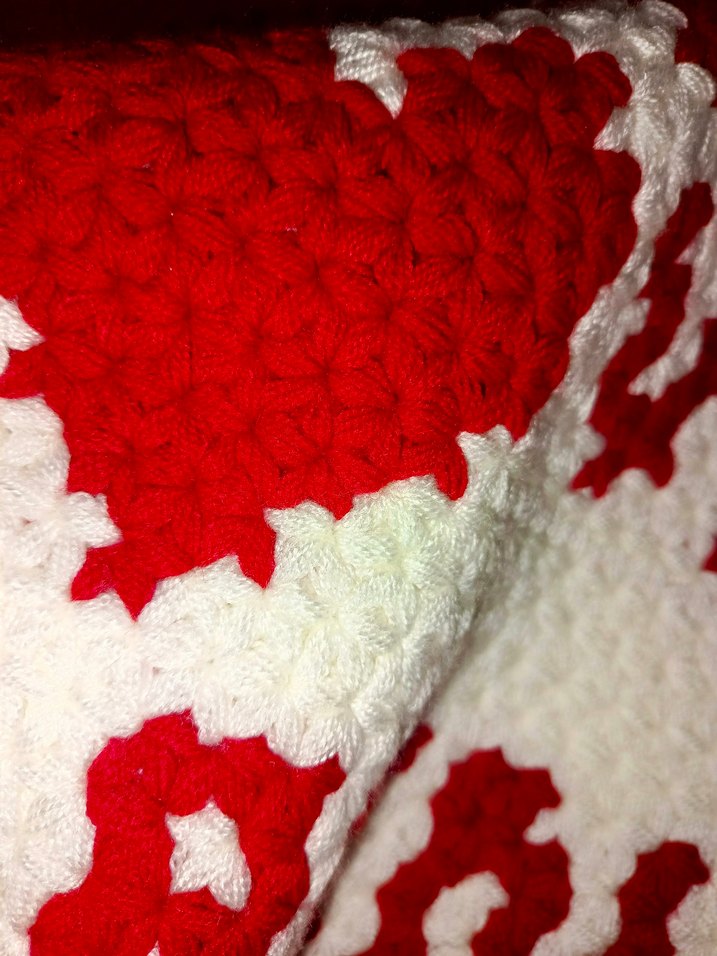 Kırmızı Beyaz Örgü Banyo Süngeriu - Görsel 2