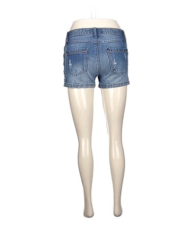 34 Beden Stradivarius Mini Şort %70 İndirimli.