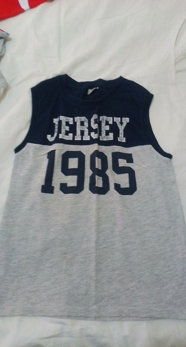 Erkek Çocuk Tişört 3 tanesi 20 tl 2 tanesi deligi var fotoda var - Görsel 2