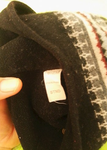 Erkek Siyah Desenli Kulaklıklı Bere - Görsel 3