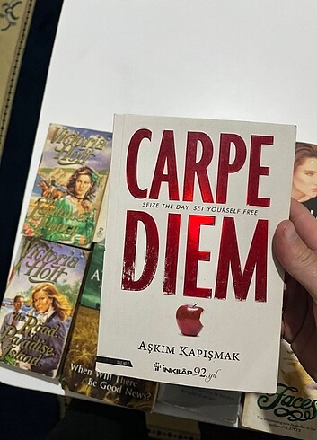 İngilizce 9 adet roman  - Görsel 5