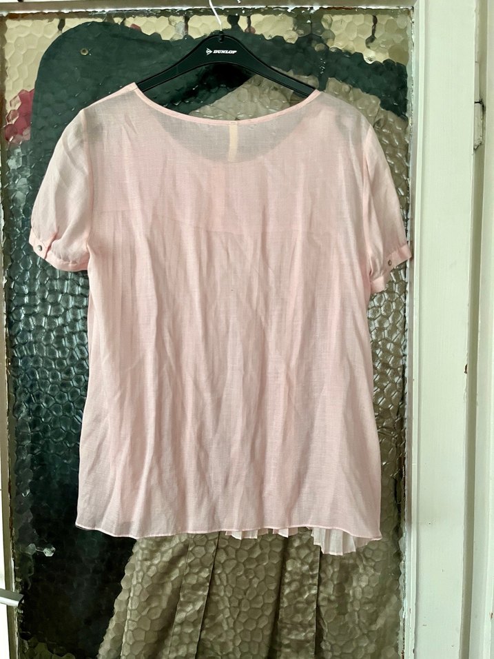 Yargıcı Pembe Kısa Kollu Pliseli Bluz - Görsel 2