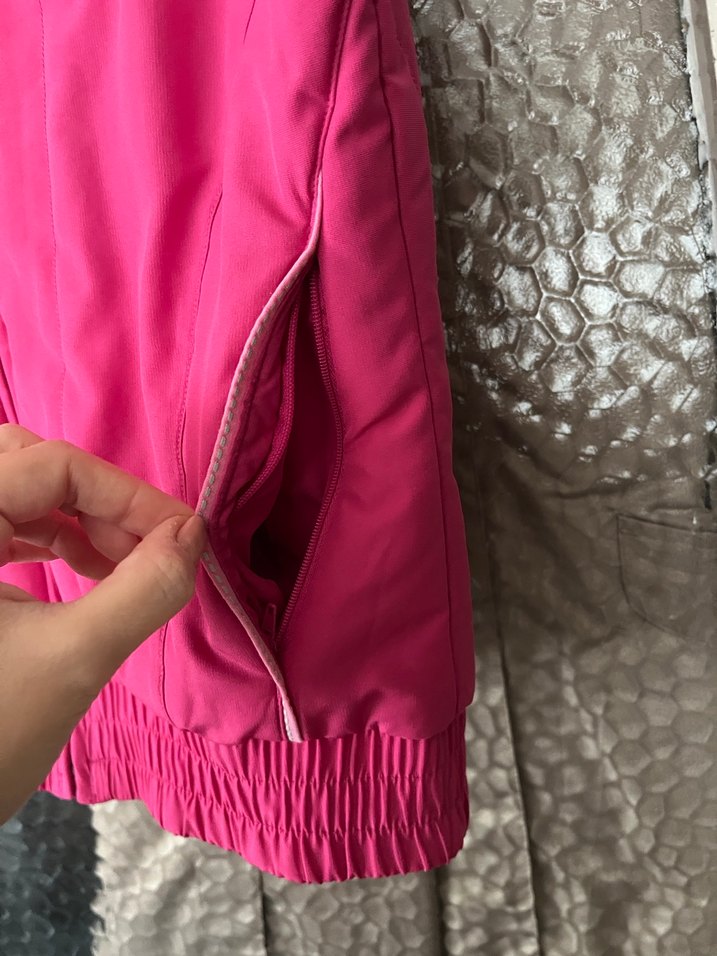 Reebok Pembe Kapüşonlu Kolsuz Kadın Yelek - Görsel 3