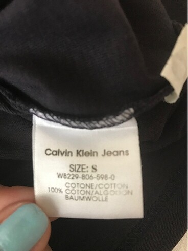 s Beden siyah Renk Calvin Klein Logolu Siyah Tişört