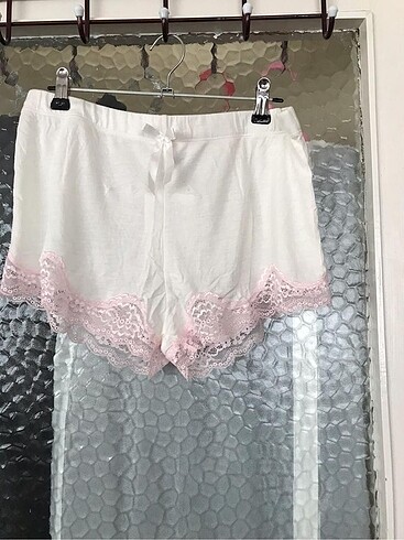l Beden English Home Şortlu Pijama takımı