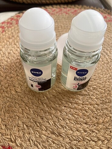 Beden Nivea Black&White Clear Roll On 2li