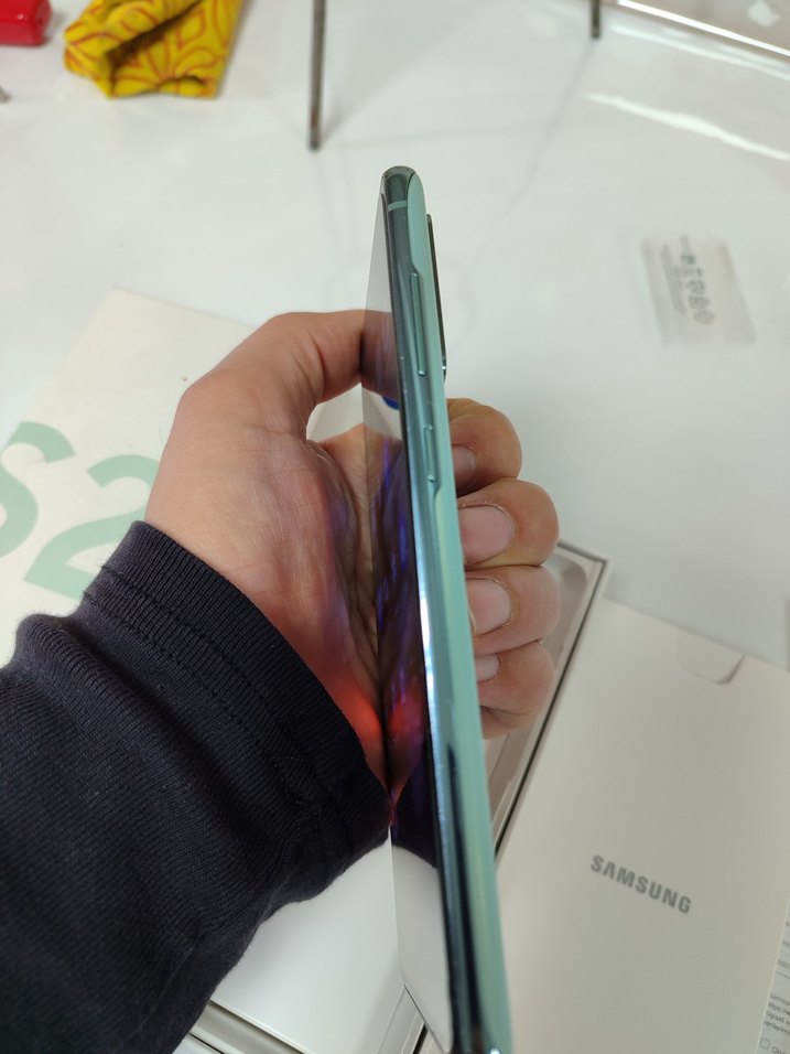 SAMSUNG S20FE 128/6+6 SIFIR KULAKLIK VE AKILLI SAAT - Görsel 3