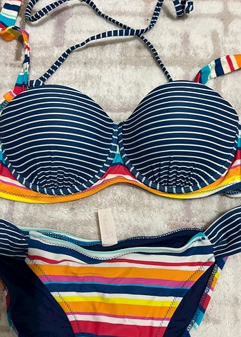 Penti Çizgili Çok Renkli Kadın Bikini Takımı