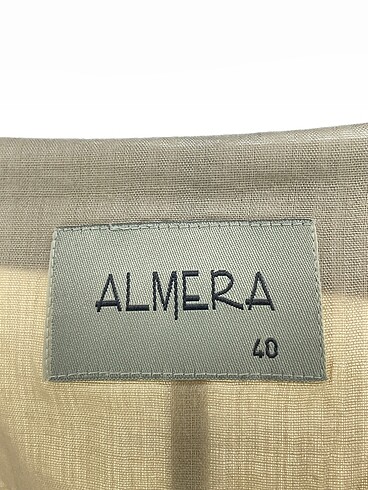 40 Beden çeşitli Renk Diğer Blazer %70 İndirimli.