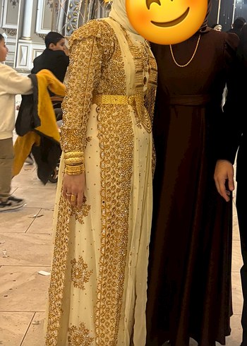 Uzun Gold Transparan Etnik Desenli Tesettür Elbise - Görsel 2