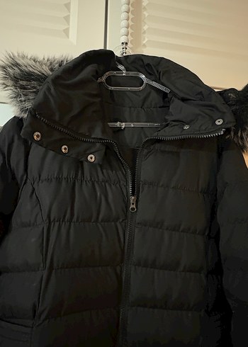 Kürk Detaylı Siyah Kadın Uzun Kışlık Mont - Görsel 5