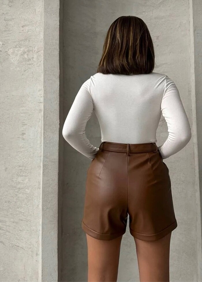 TABA ŞARDONLU DERİ ŞORT - Görsel 3