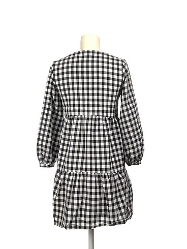 36 Beden H&M Mini Elbise %70 İndirimli.