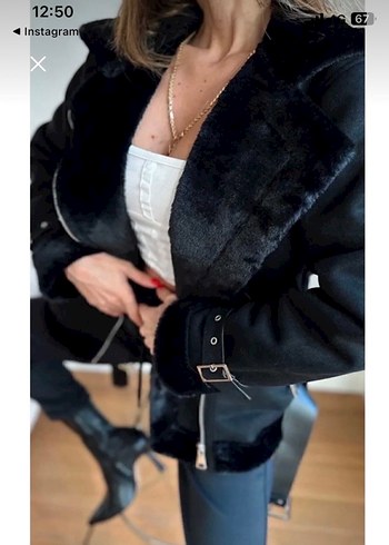 Kürk Detaylı Siyah Süet Mini Ceket - Görsel 2