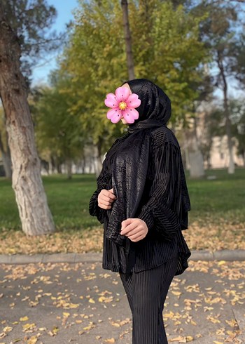 Siyah ikili kadife takım - Görsel 2